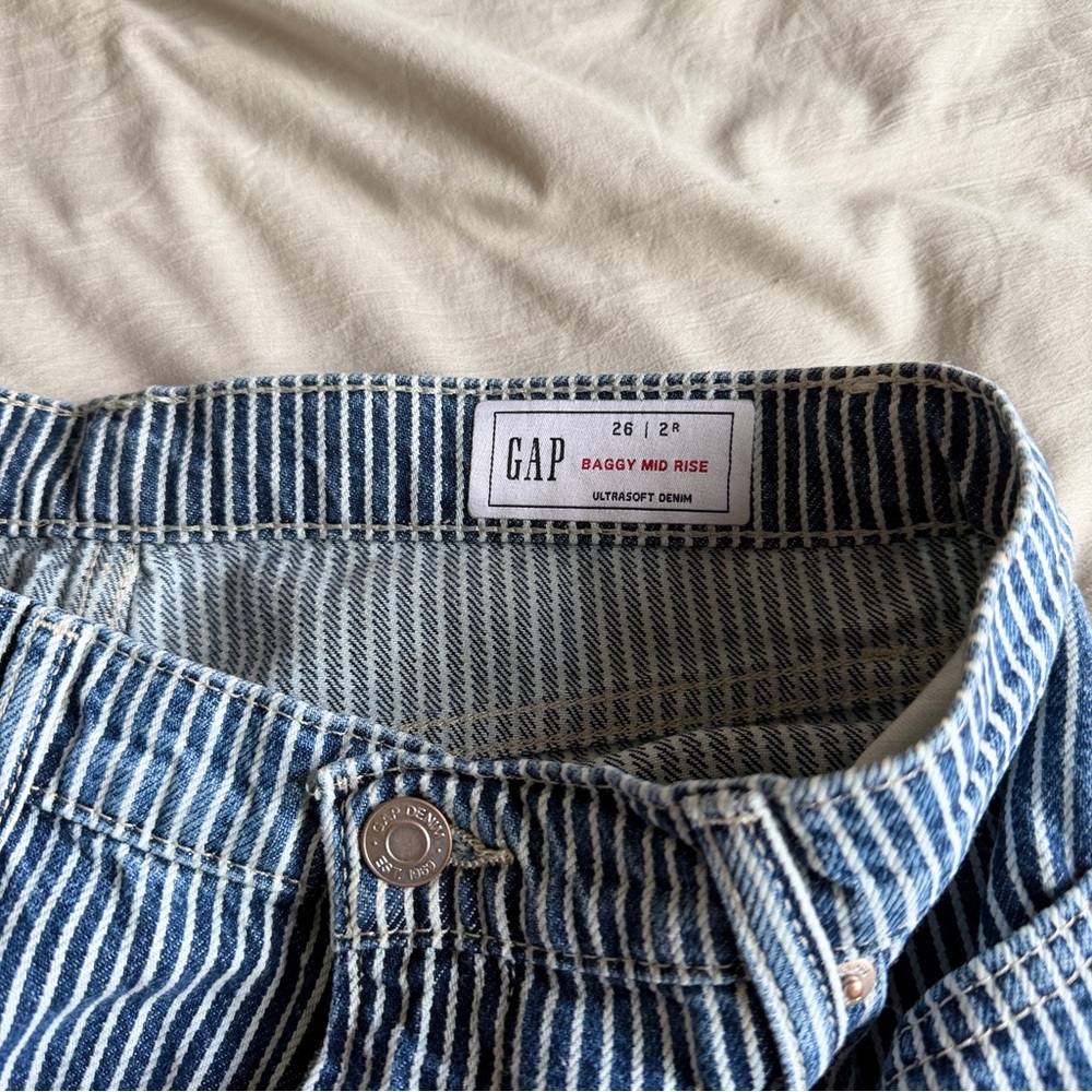 GAP Blue & White Pinstripe Wide-Leg Jeans - Picture 2 of 3